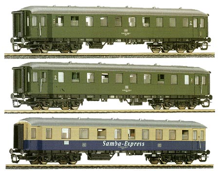 Fast Passenger car set &quot;Samba&quot;<br /><a href='images/pictures/Tillig/01376.jpg' target='_blank'>Full size image</a>